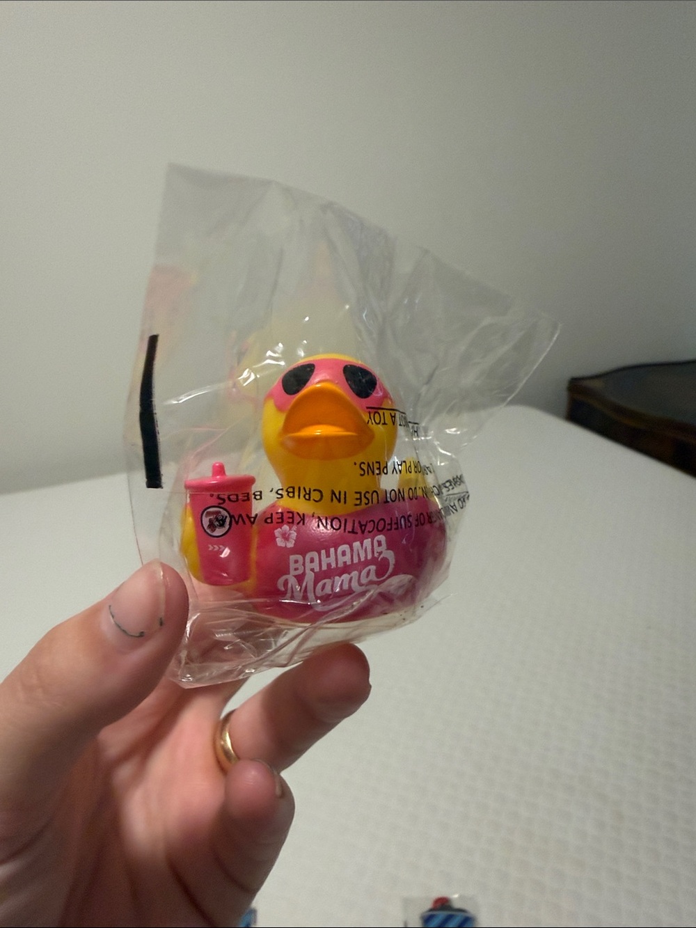 7 Brew Exclusive Bahama Mama Rubber Duck